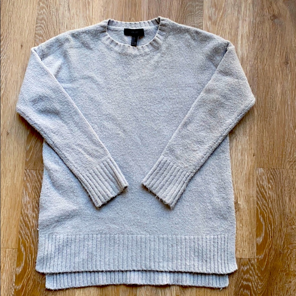 Women’s sweater